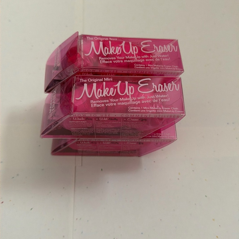 Set of 4 make up erasers